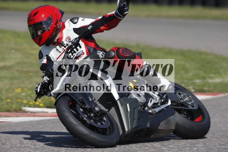 /Archiv-2024/49 29.07.2024 Dunlop Ride und Test Day ADR/Gruppe gelb/11